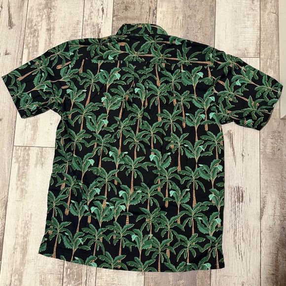 Cooke Street Honolulu Palm Trees Printed Short Sleeve Buttoned down Shirt S - Picture 2 of 4